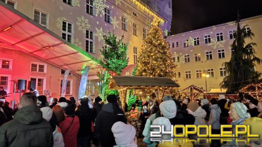 Magiczny początek świątecznego jarmarku na opolskim rynku
