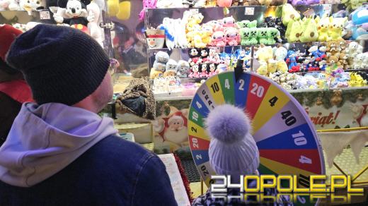 Magiczny początek świątecznego jarmarku na opolskim rynku