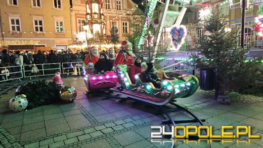 Magiczny początek świątecznego jarmarku na opolskim rynku
