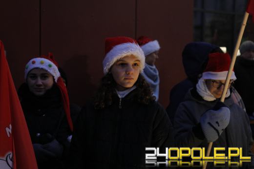 Dziesiąty Marsz Mikołajów w Opolu: tradycja która jednoczy mieszkańców
