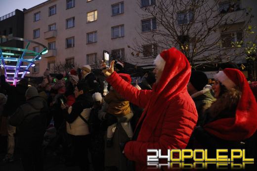 Dziesiąty Marsz Mikołajów w Opolu: tradycja która jednoczy mieszkańców