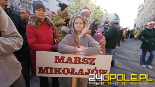 Dziesiąty Marsz Mikołajów w Opolu: tradycja która jednoczy mieszkańców