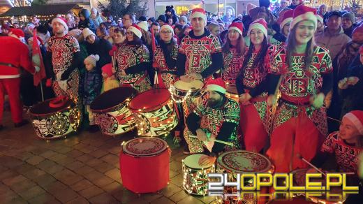 Dziesiąty Marsz Mikołajów w Opolu: tradycja która jednoczy mieszkańców