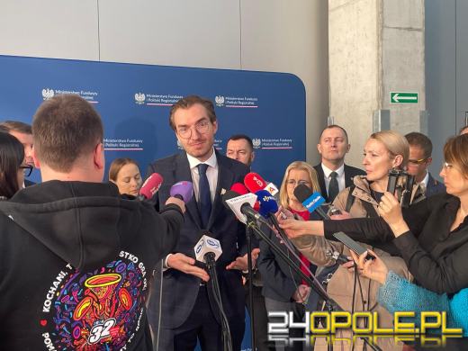 W Opolu o funduszach, drogich samochodach i wyzwaniach samorządów: SIM-y i rozwój regionu