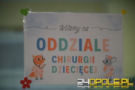 Święty Mikołaj odwiedził małych pacjentów Uniwersyteckiego Szpitala Klinicznego w Opolu