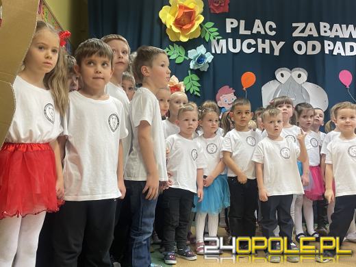 Mikołajkowy prezent dla przedszkolaków. Oficjalnie otwarto nowy plac zabaw