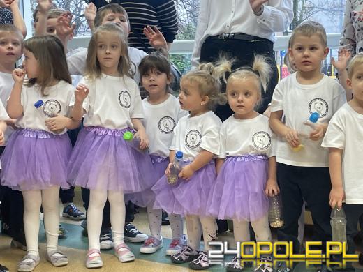 Mikołajkowy prezent dla przedszkolaków. Oficjalnie otwarto nowy plac zabaw