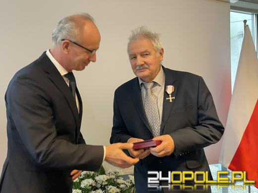 Krzyże Wolności i Solidarności trafiły do zasłużonych działaczy opozycji antykomunistycznej