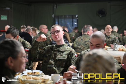 Uroczysta przysięga wojskowa w 10 Opolskiej Brygadzie Logistycznej