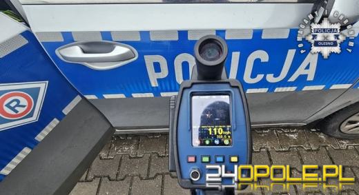 19-latek pedził 110 km/h w ternie zabudowanym