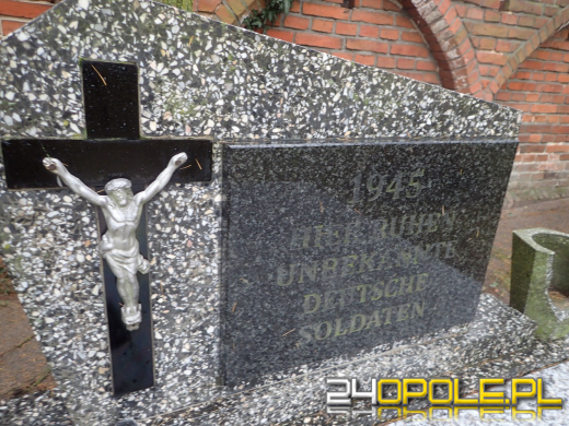 Ekshumacja żołnierzy niemieckich na cmentarzu w Tułach