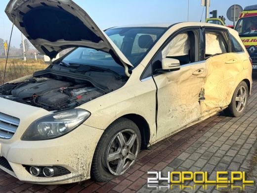 Kolizja na skrzyżowaniu ulic Częstochowskiej i obwodnicy Opola