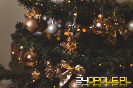 Kiedy rozebrać choinkę? Tradycyjnie mamy trzy kluczowe daty