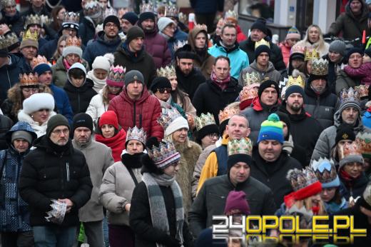 Tradycyjny Orszak Trzech Króli przeszedł ulicami Opola