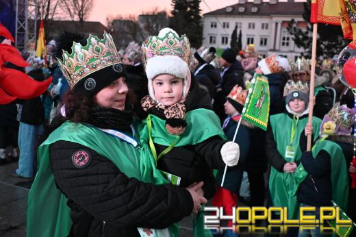 Tradycyjny Orszak Trzech Króli przeszedł ulicami Opola