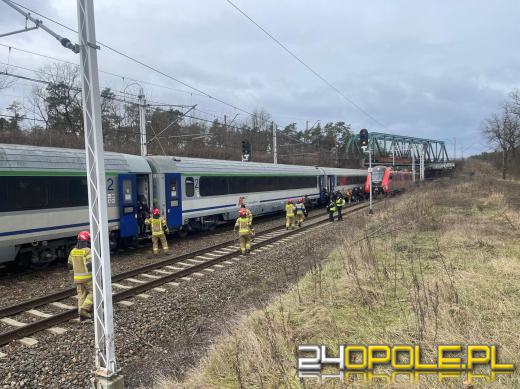 Awaria sieci trakcyjnej zatrzymała pociąg w Kędzierzynie-Koźlu