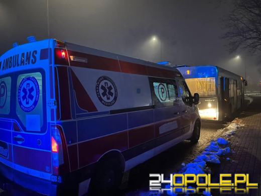 Tragiczny incydent w autobusie MZK. Zmarł mężczyzna 