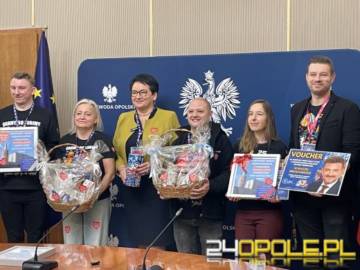 Voucher na czyszczenie i mycie auta przez wicewojewodę? Takie atrakcje na WOŚP 