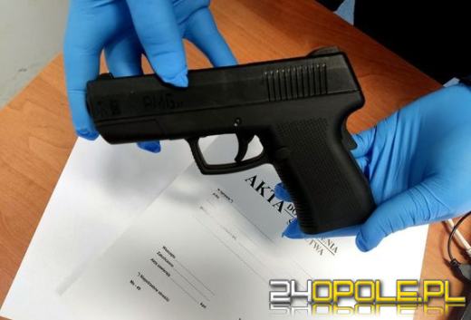  Obywatel Czech odpowie za rozbój z użyciem przedmiotu przypominającego broń palną