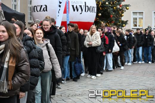 Opolscy maturzyści w akcji, czyli poloneza czas zacząć!
