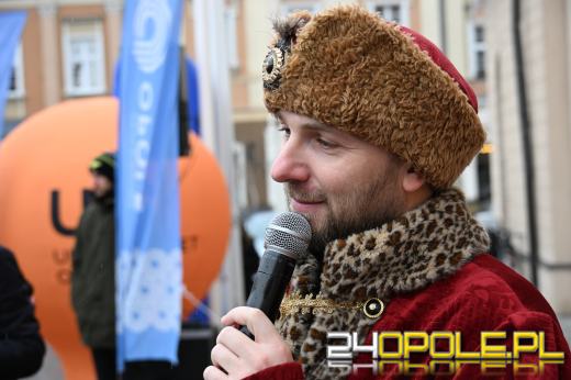 Opolscy maturzyści w akcji, czyli poloneza czas zacząć!