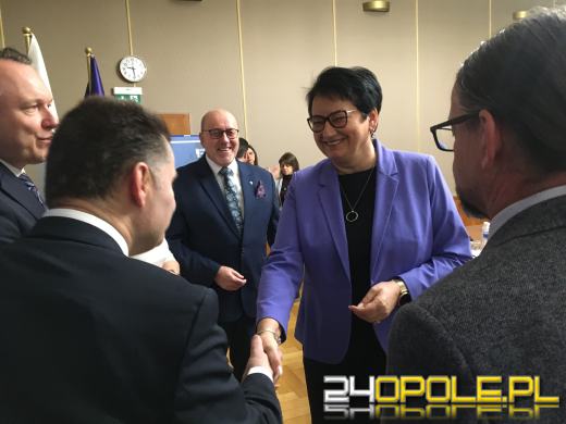 Jeszcze więcej milionów na odbudowy dróg zniszczonych powodzią