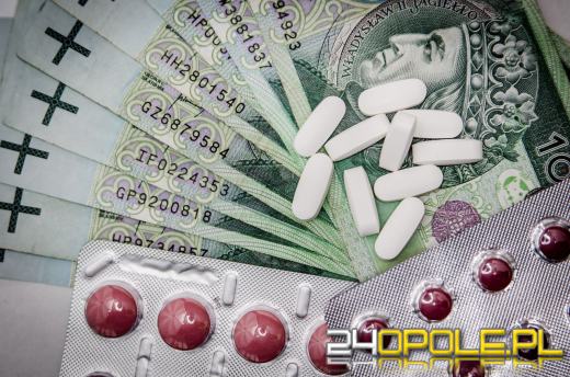 Nowe przepisy: łatwiejszy dostęp do bezpłatnych leków i szczepień w aptekach