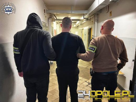 Podejrzani o rozbój z użyciem maczety zatrzymani przez policjantów z Opola