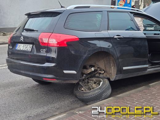 Kup: Nie ustąpiła pierwszeństwa i spowodowała stłuczkę