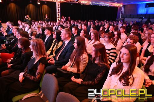 Gala Opolskich Perspektyw 2025. Najlepsze szkoły średnie w województwie nagrodzone