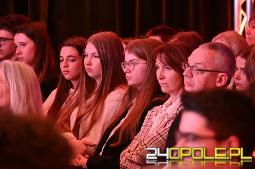 Gala Opolskich Perspektyw 2025. Najlepsze szkoły średnie w województwie nagrodzone