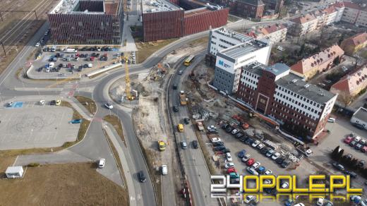 Przebudowa drogi wokół CUP. Sprawdziliśmy jak przebiegają prace budowlane