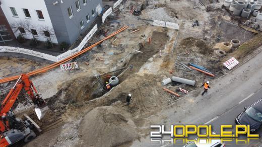 Przebudowa drogi wokół CUP. Sprawdziliśmy jak przebiegają prace budowlane