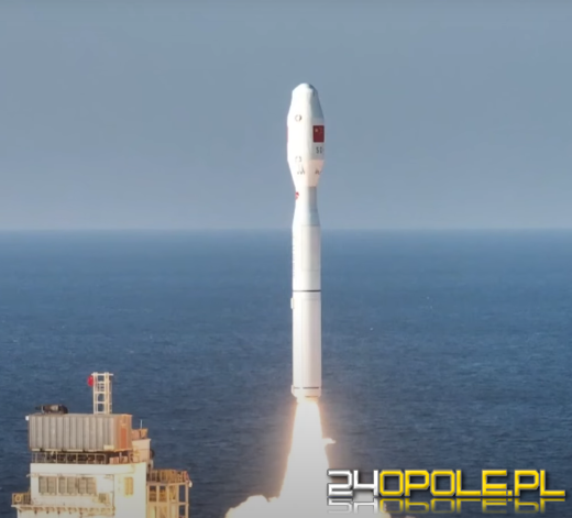 Chińska rakieta może wejść w atmosferę nad Polską. "Warto spojrzeć w niebo" 