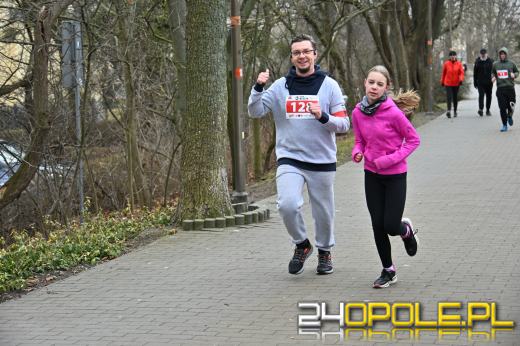 Biegacze uczcili pamięć Żołnierzy Wyklętych w Opolu (GALERIA)