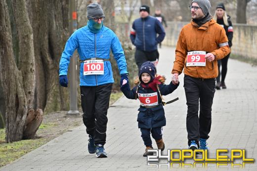 Biegacze uczcili pamięć Żołnierzy Wyklętych w Opolu (GALERIA)