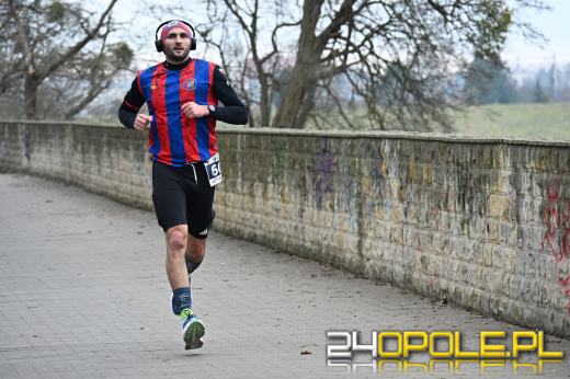Biegacze uczcili pamięć Żołnierzy Wyklętych w Opolu (GALERIA)