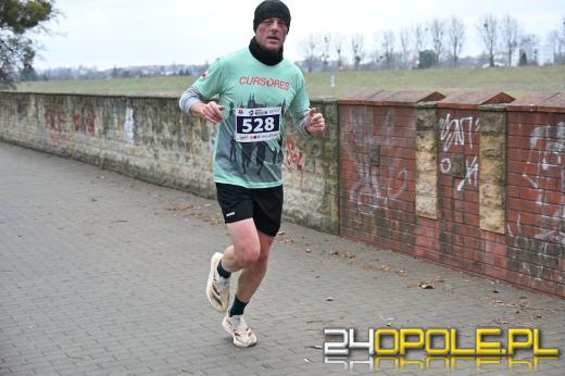 Biegacze uczcili pamięć Żołnierzy Wyklętych w Opolu (GALERIA)