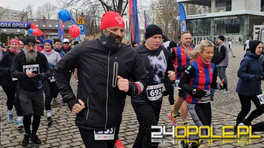 Biegacze uczcili pamięć Żołnierzy Wyklętych w Opolu (GALERIA)