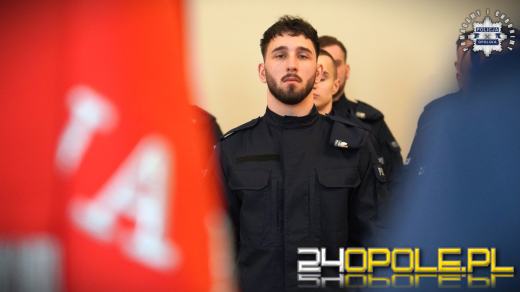 Służyć wiernie Narodowi..." - nowi policjanci ślubowali na sztandar