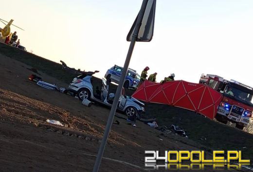 Dachowanie samochodu na DW 426. Lądował LPR