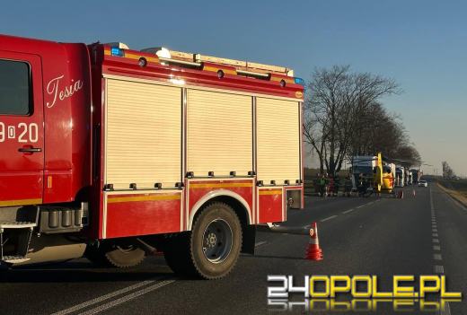 Dachowanie samochodu na DW 426. Lądował LPR