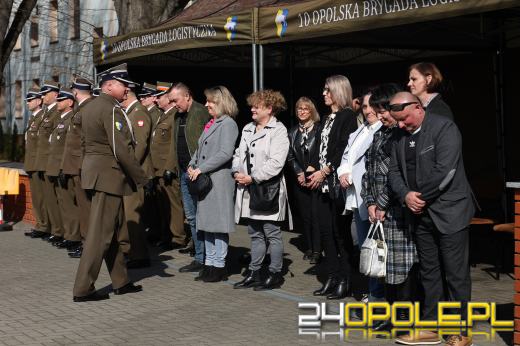 Wczoraj elewi, dziś żołnierze. 120 osób złożyło przysięgę
