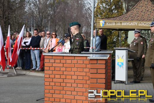 Wczoraj elewi, dziś żołnierze. 120 osób złożyło przysięgę