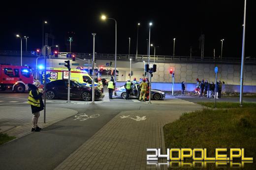 Opole: Potrącenie kobiety z dziećmi i  psem na pasach. (WIDEO)