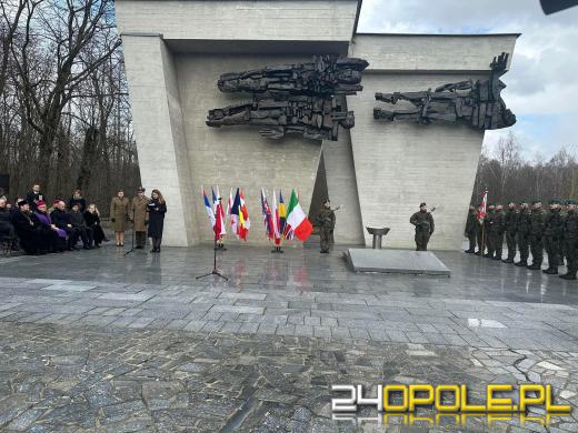 80. rocznica wyzwolenia Stalagu 344 Lamsdorf. Uroczystości w Łambinowicach 