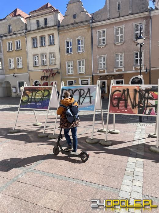 Po dewastacji wystawy CWK w Opolu zamyka swoje bramy dla Brauna