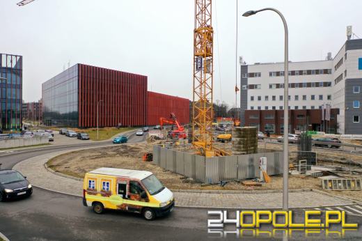 Roboty drogowe przy CUP nabierają tempa