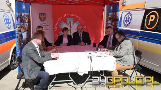 Opolskie karetki jadą na Ukrainę. Pomoc trafi do miast partnerskich