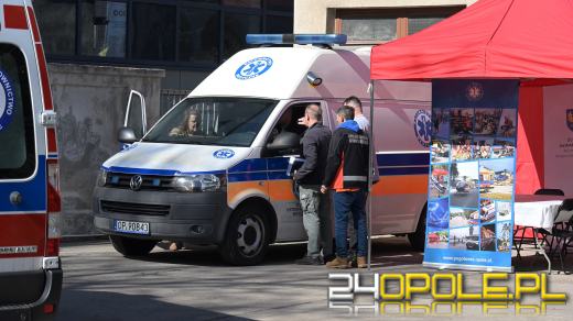 Opolskie karetki jadą na Ukrainę. Pomoc trafi do miast partnerskich